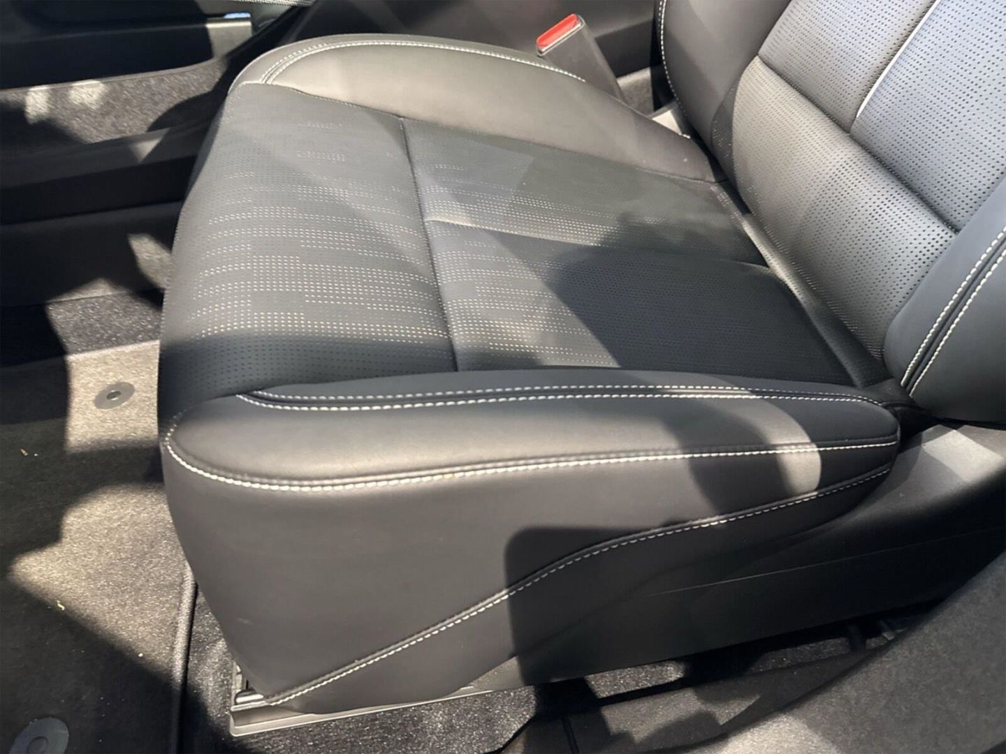 Fahrzeugabbildung Cadillac OPTIQ AWD Studio Edition 1 of 50 inkl. Winterrad