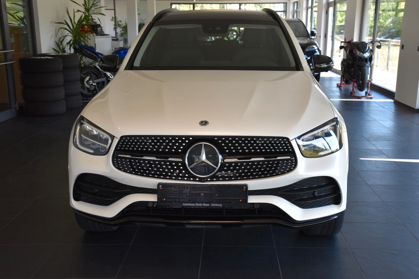 Mercedes-Benz GLC 300 de 4Matic 9G AMG LINE PANO AHK LED NIGHT foto 7