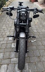 Harley-Davidson XL 883 Iron - HARLEY-DAVIDSON XL 883 IRON