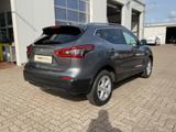 Nissan Qashqai Acenta 1.3 DIG-T 4x2 - Nissan Qashqai in Lübeck