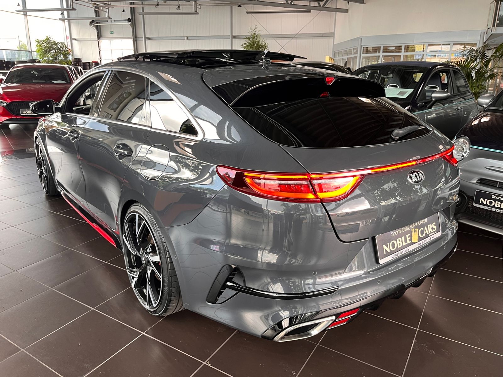 Fahrzeugabbildung Kia ProCeed GT PANO LED NAVI RFK ALU