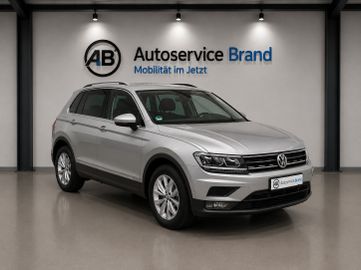 Volkswagen Tiguan - 3