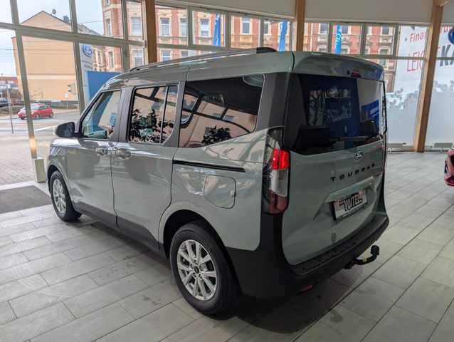 Ford Tourneo Courier Titanium AHK