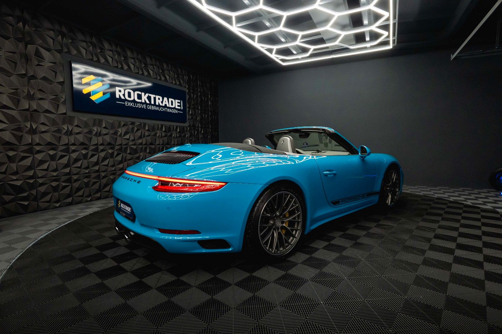 Fahrzeugabbildung Porsche 991.2 911 Carrera 4 S GTS Cabrio *Lift*Keramik*
