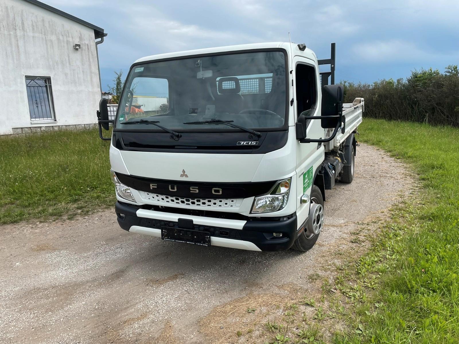 FUSO Canter 75