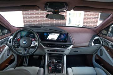 صورة 9 لـ 2023 BMW XM