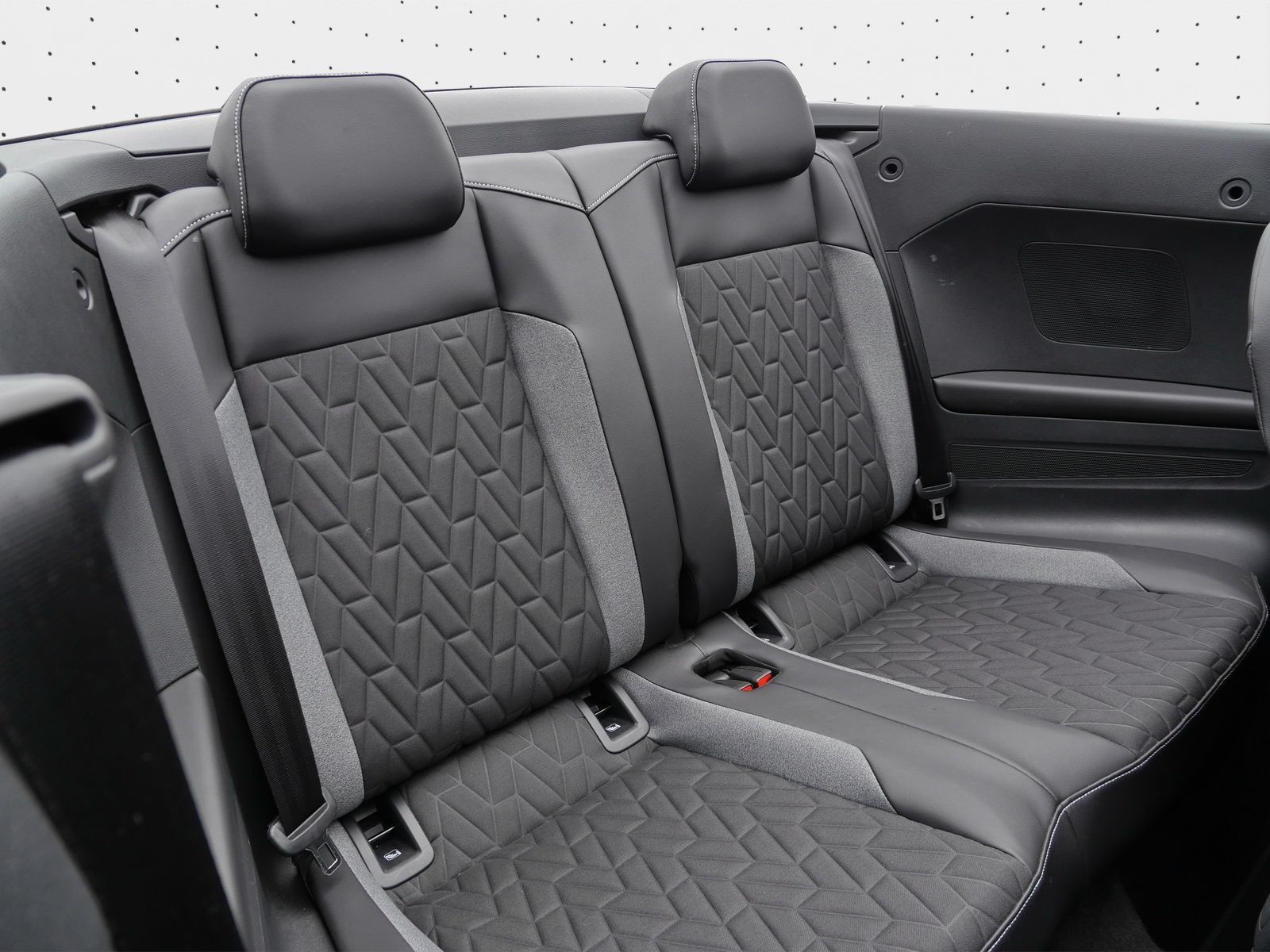 Volkswagen T-Roc - Bild 16