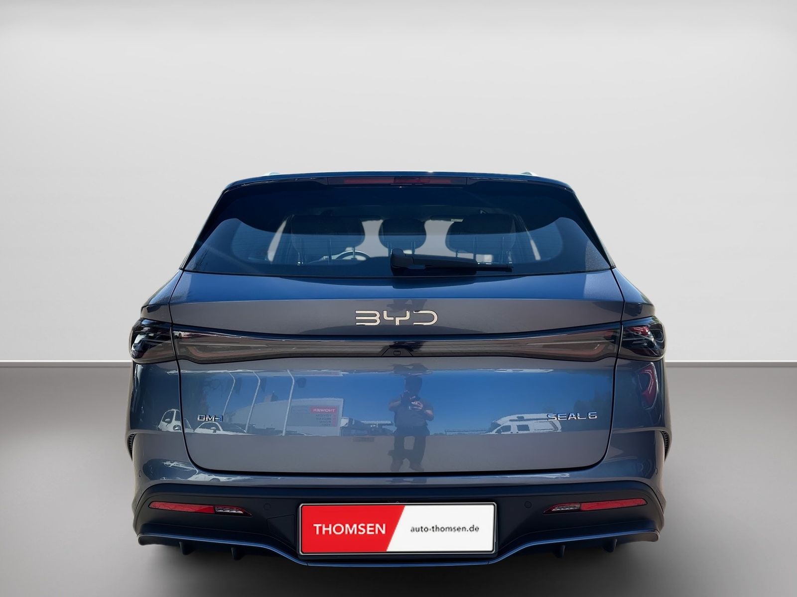 BYD SEAL 6