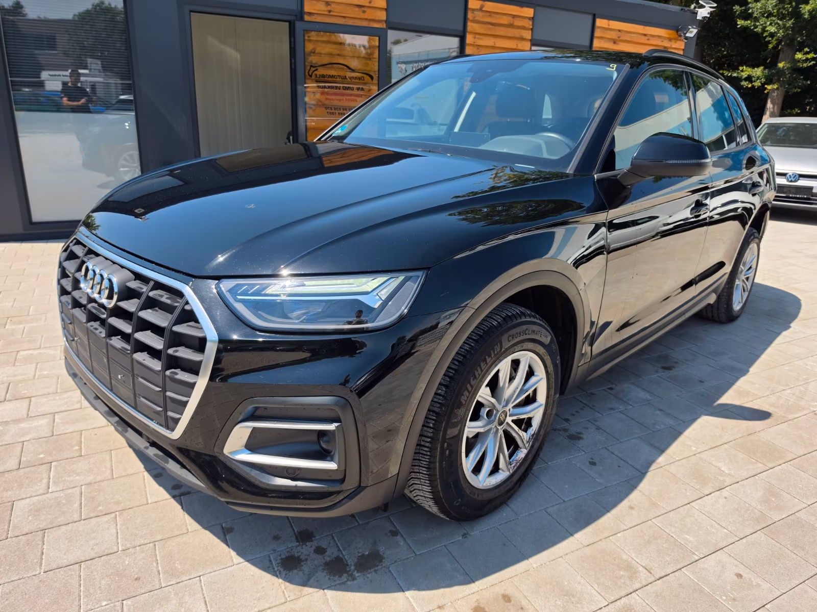 Audi Q5 40 TDI quattro S Line Business