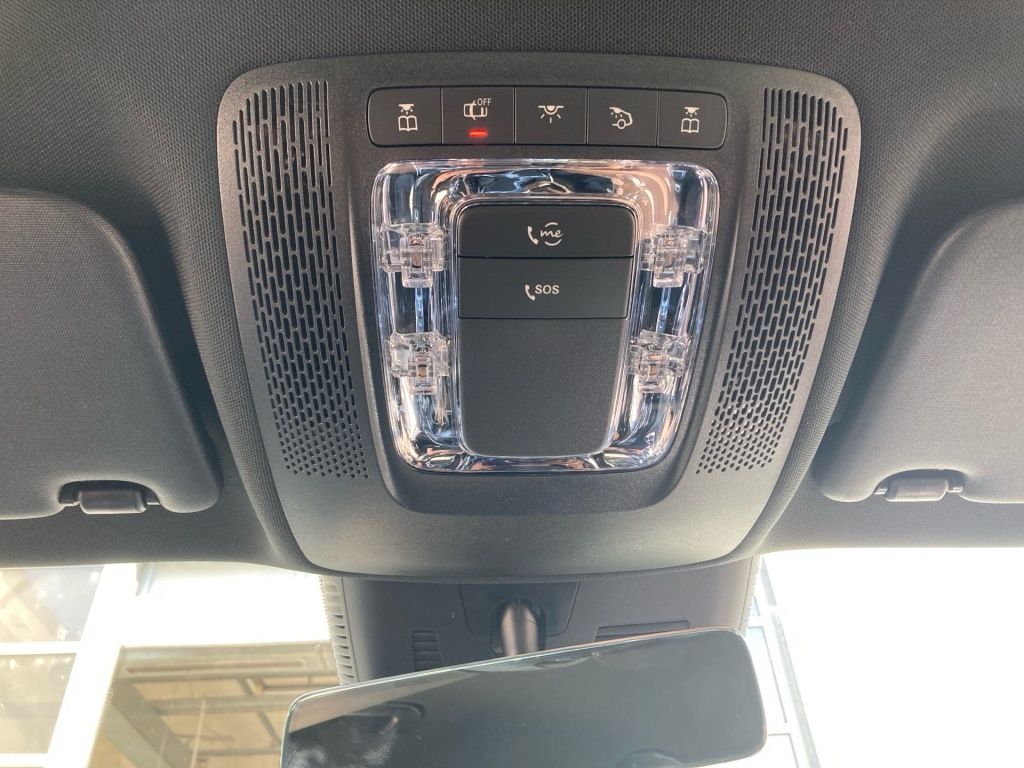Mercedes-Benz GLA 180 Progressive Line DISTRONIC KEYLESS 360°K foto 21