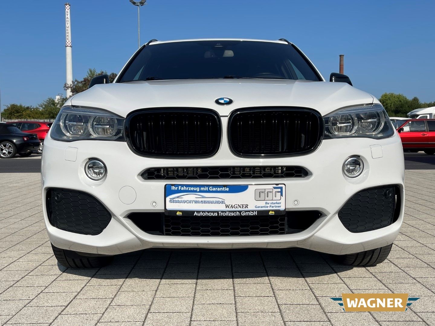 Fahrzeugabbildung BMW X5 xDrive 30 d M-Sport Standheizung Keyless