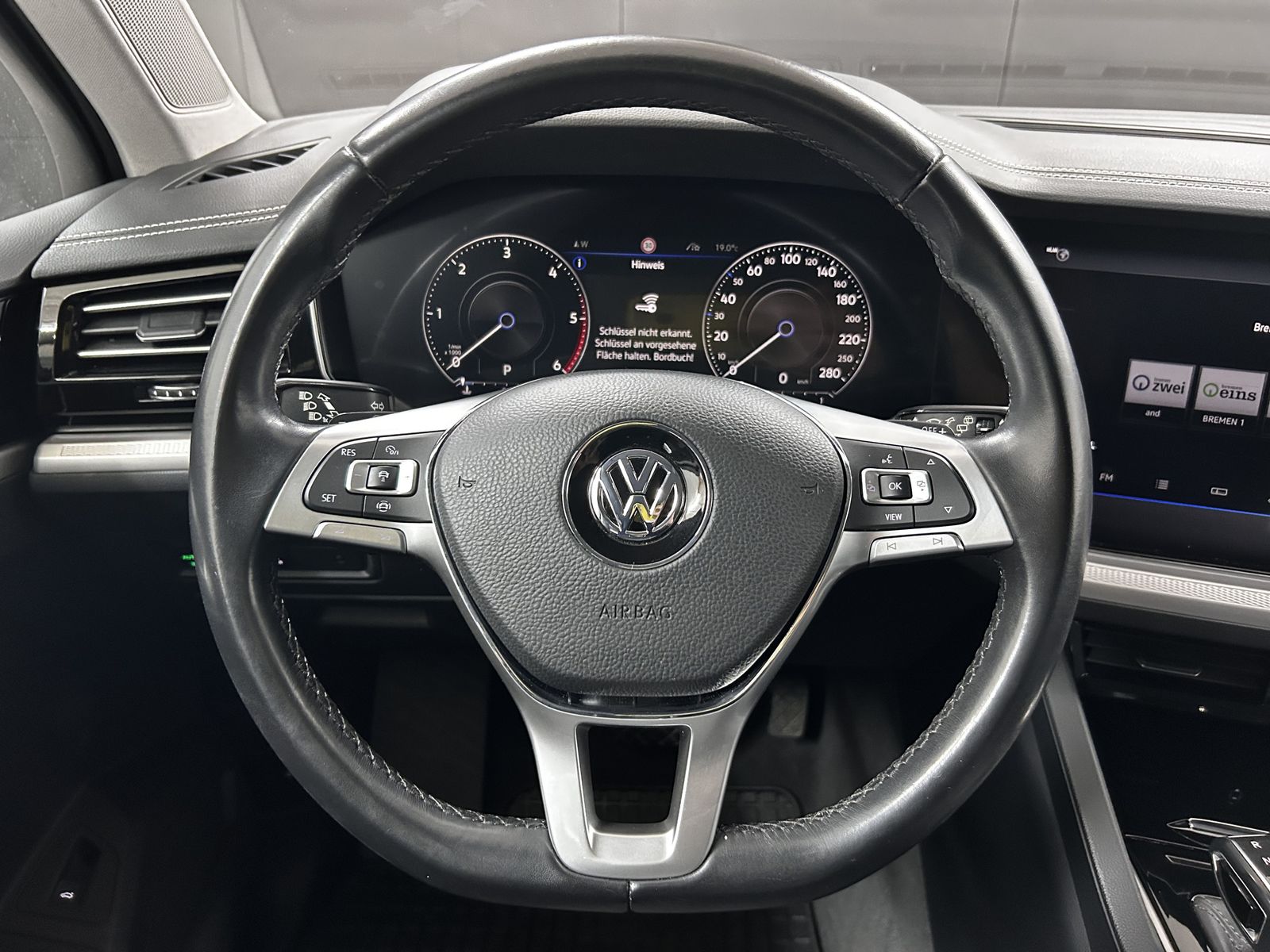 Volkswagen Touareg 4Motion+ACC+AHK+Keyless+LED+Kam foto 25