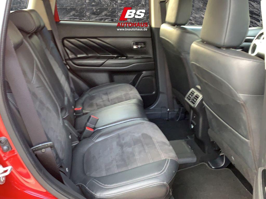 Mitsubishi Outlander 2.4 4WD Plug-In Hybrid Spirit 15x VORH