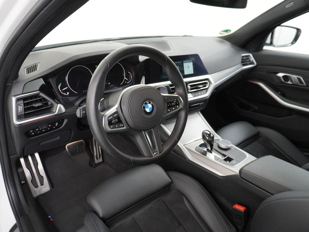 BMW 320 3-serie 320i High Executive M-pack | kamera