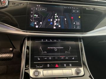 Audi Q8 - 9