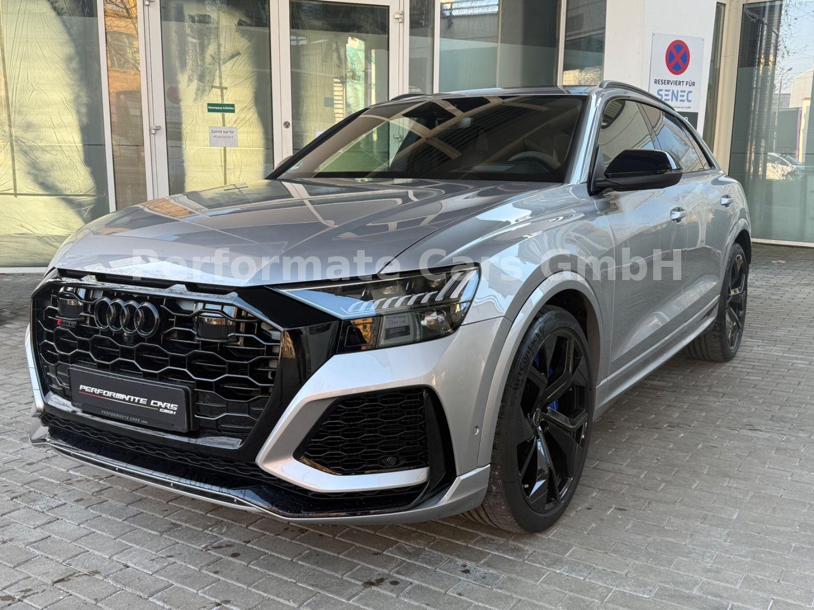 Audi RSQ8 /4.0 TFSI Quattro / Voll / Keramic / NP:186k