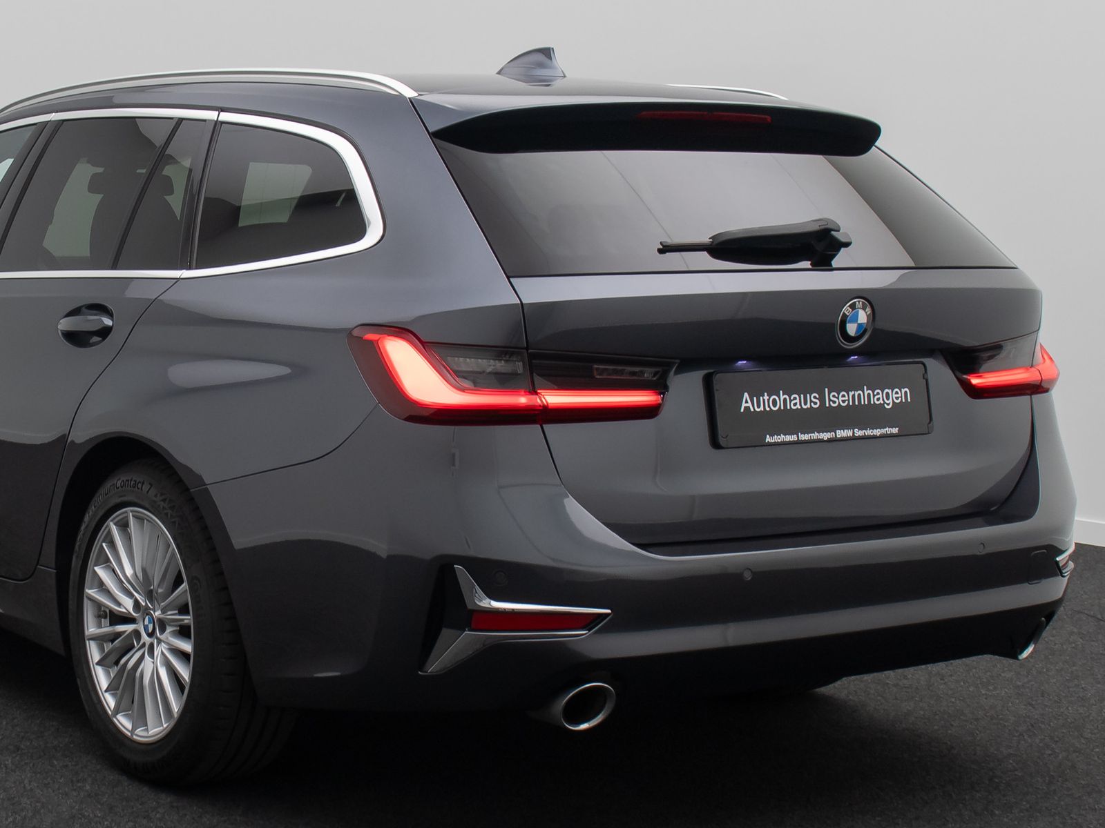 Fahrzeugabbildung BMW 320d xD Luxury Line HUD Panorama H/K Laser Voll