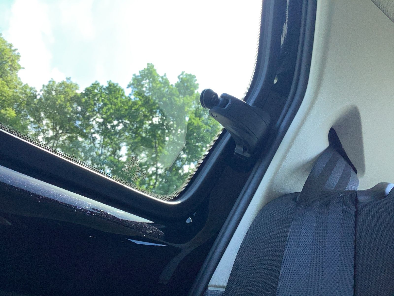 Fahrzeugabbildung Volkswagen up! 1.0 Basis Klima DAB GRA RFK SH
