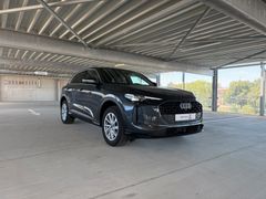 AUDI Q5 2.0 TFSI quattro 150 kW AUDI Q5 2.0 TFSI quattro 150 kW