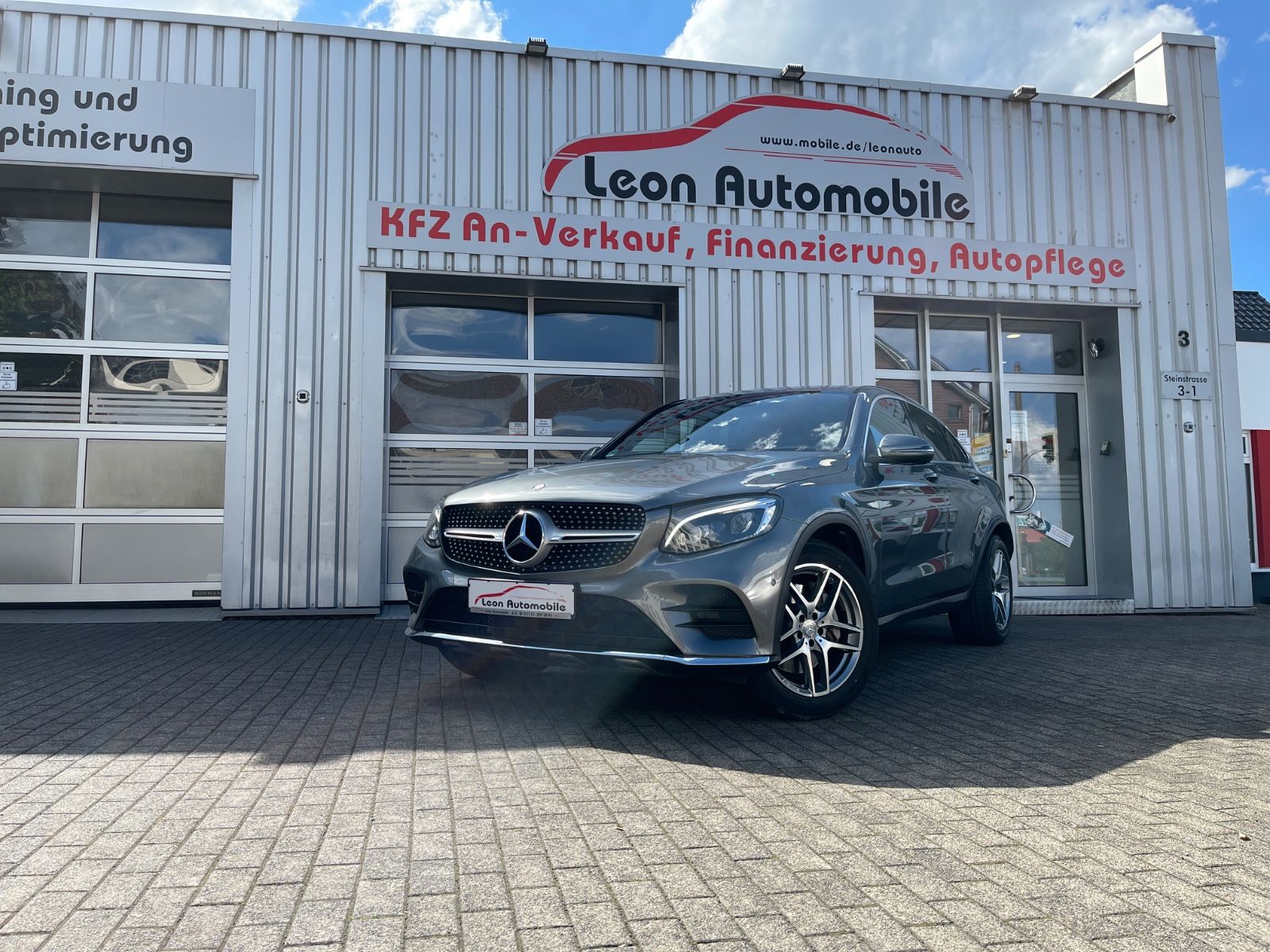 MERCEDES-BENZ GLC 250 Coupe AMG 4Matic ESSD AHK LM19