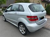 Mercedes-Benz Mercedes B200 Automatik mopf Facelift - Mercedes B-Klasse mit Facelift