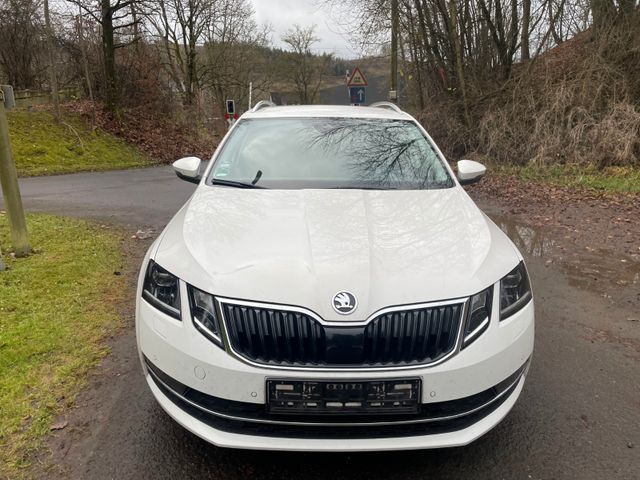 Skoda Octavia Combi Style 2.0 TDI,LED,AHK,Kamera