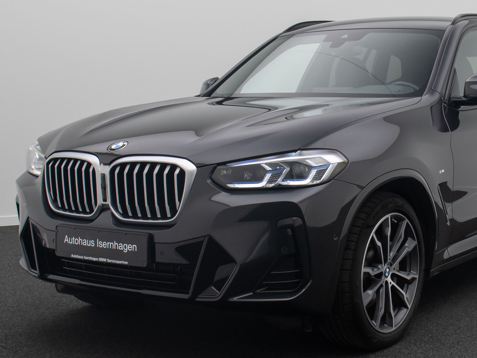 Fahrzeugabbildung BMW X3 xD30d M Sport 360°Laser Standheizung HiFi DAB