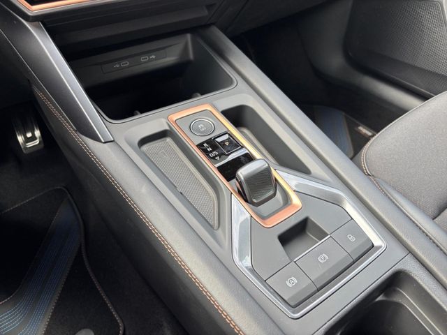 Leon 1.5 e-Hybrid Allwetter Edge Navi Intelligen