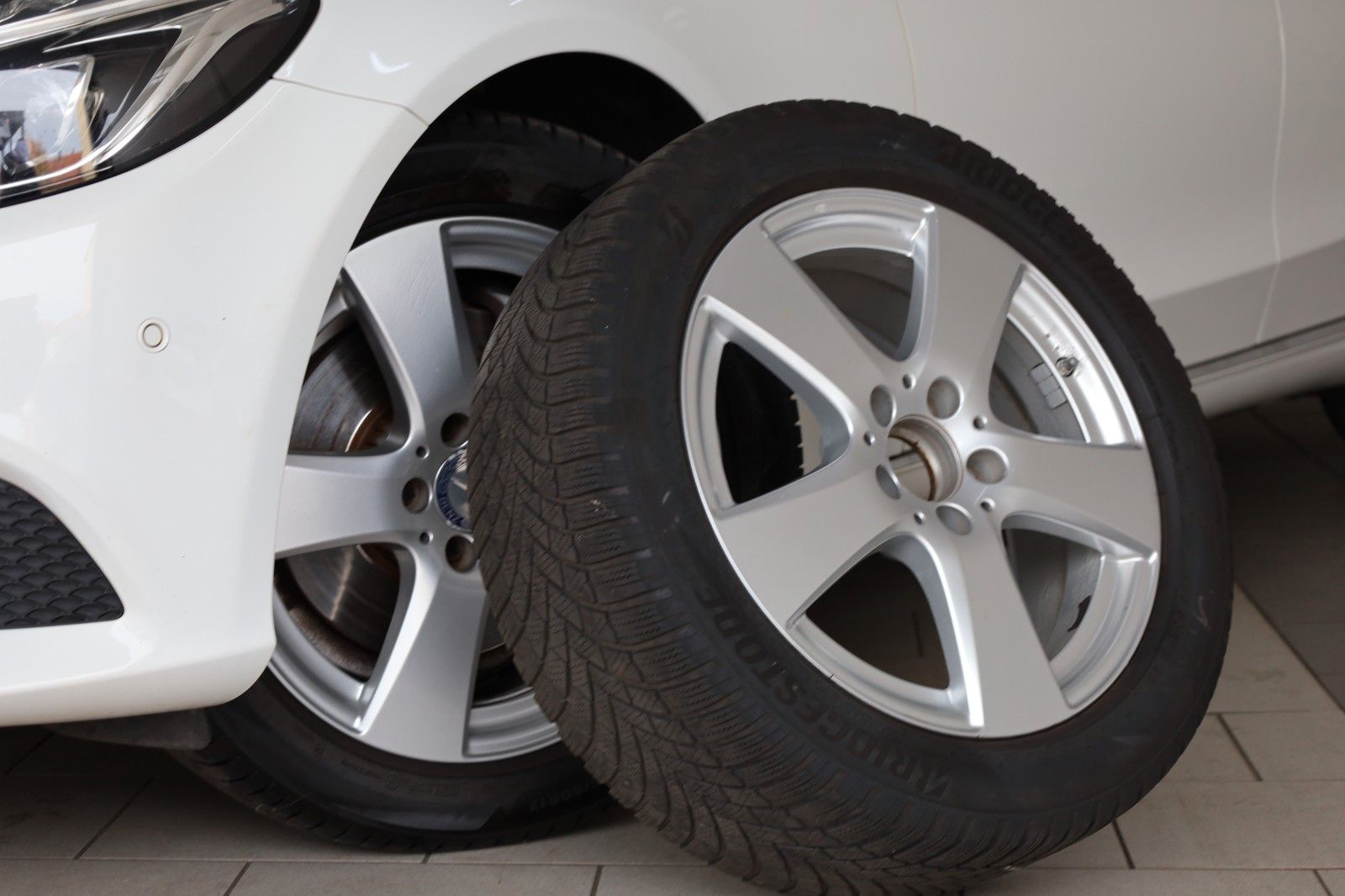 Fahrzeugabbildung Mercedes-Benz C 250d T T.Leder,Navi,LED,SH,PDC,el. AHK