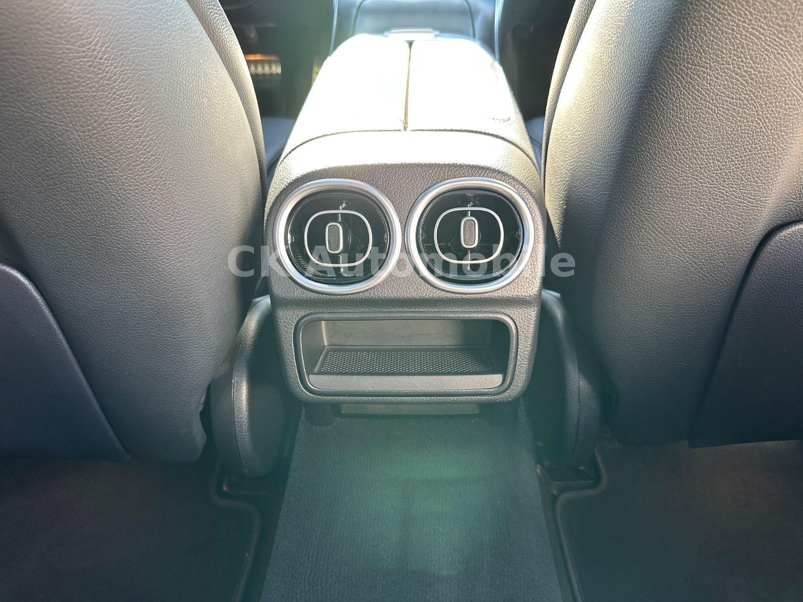 Fahrzeugabbildung Mercedes-Benz C 220d 4Matic All Terrain Avantgarde/Pano/360°K