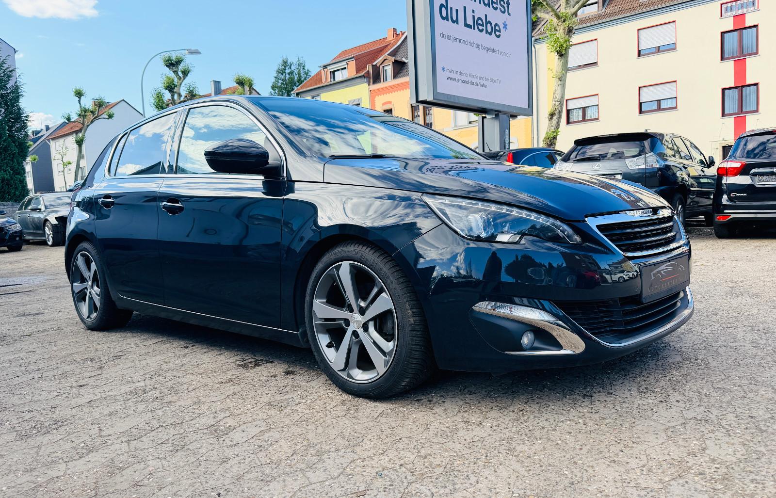 Peugeot 308 1.6 Allure LED Navi Kamera Tempomat PDC SHZG