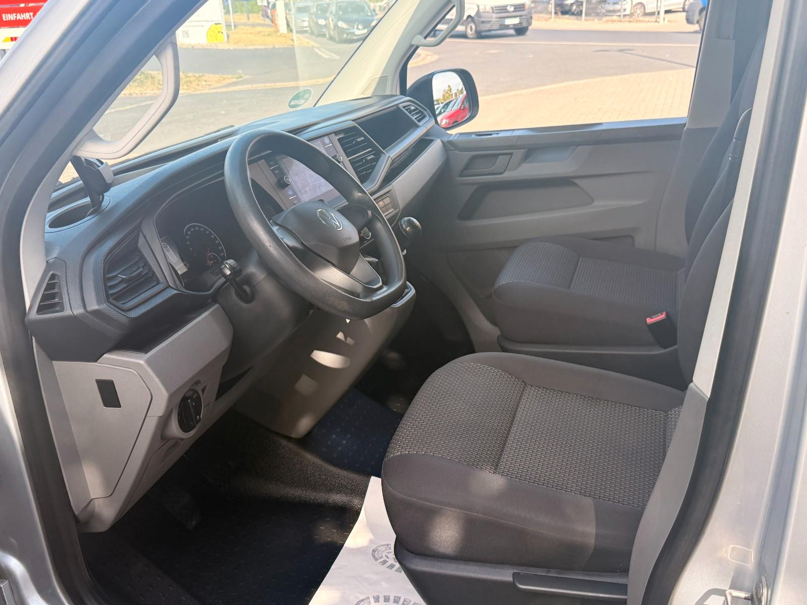 Volkswagen T6.1 2.0 TDI Transporter Kasten FWD*GR.NAVI*PDC*