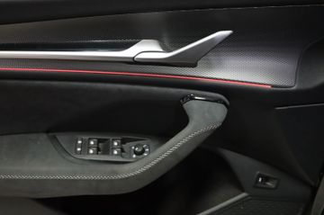 Skoda Kodiaq 1.5 TSI Sportline Matrix AHK Panoramadach