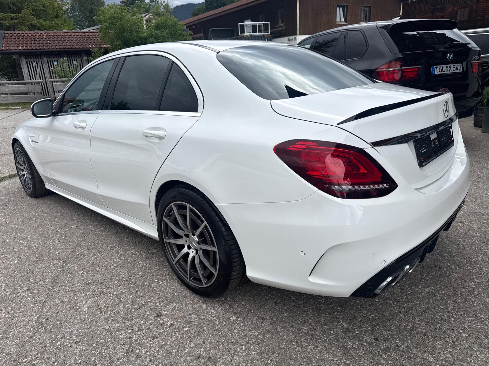 Mercedes-Benz C-Class C Limousine C 63 AMG, миниатюра 24