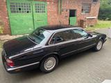 Jaguar XJ8 3.2 - Youngtimer im sehr gepflegten Zustand  - schwarze Jaguar XJ8