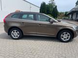 Volvo XC 60 XC60 Momentum 2WD**Automatik** - Volvo Gebrauchtwagen in Kiel