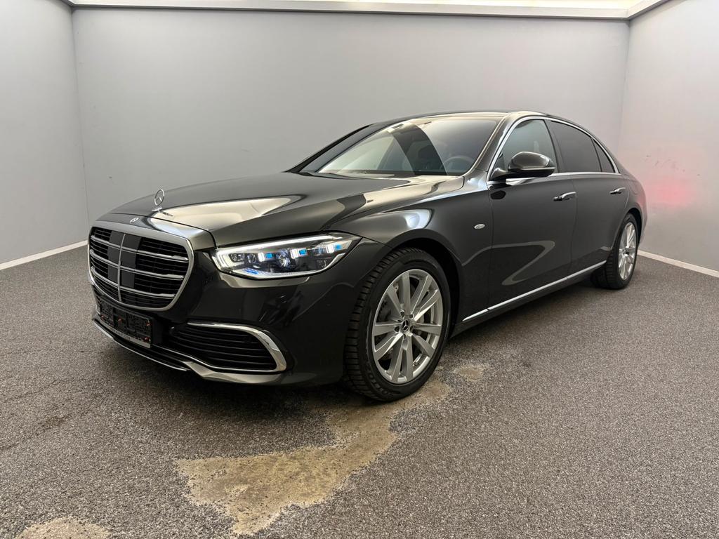 MercedesBenz S 580e 4M Lang CHAUFFEURBURMDESIGNOPANOSITZK 2025