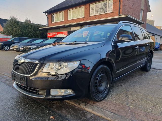 Skoda Superb Combi Elegance 2.0 TDI Xenon*Pano*Klima