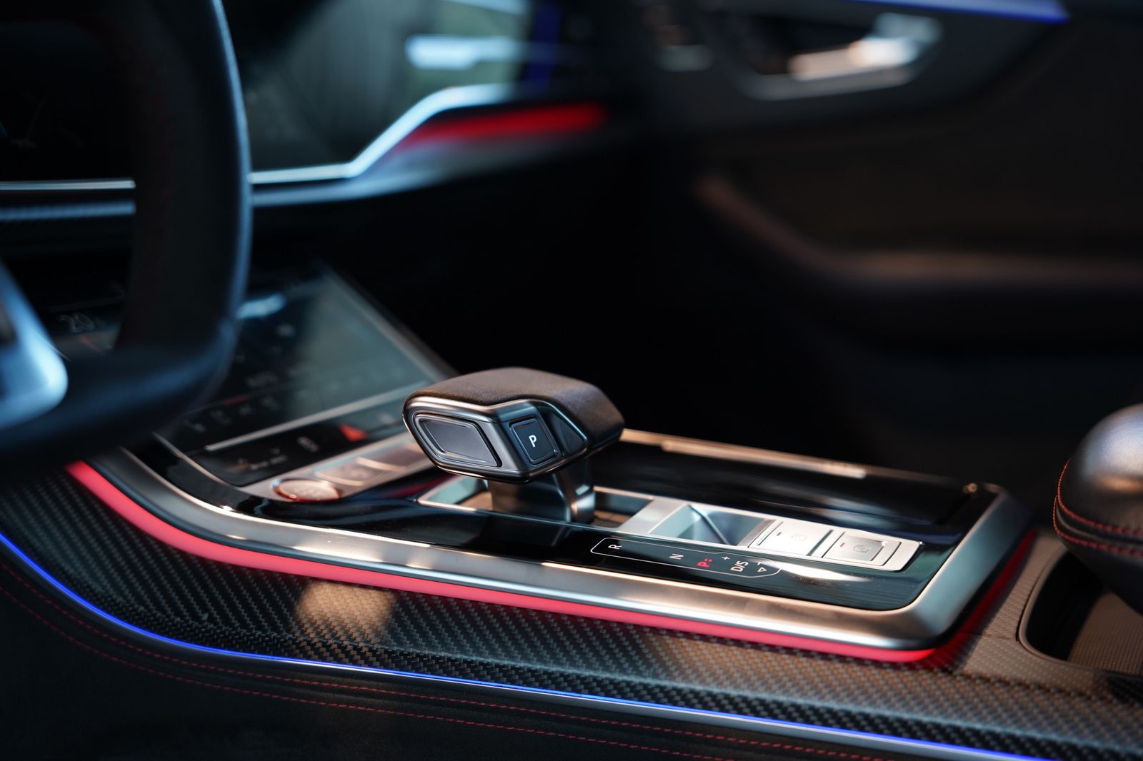 Audi Rsq8