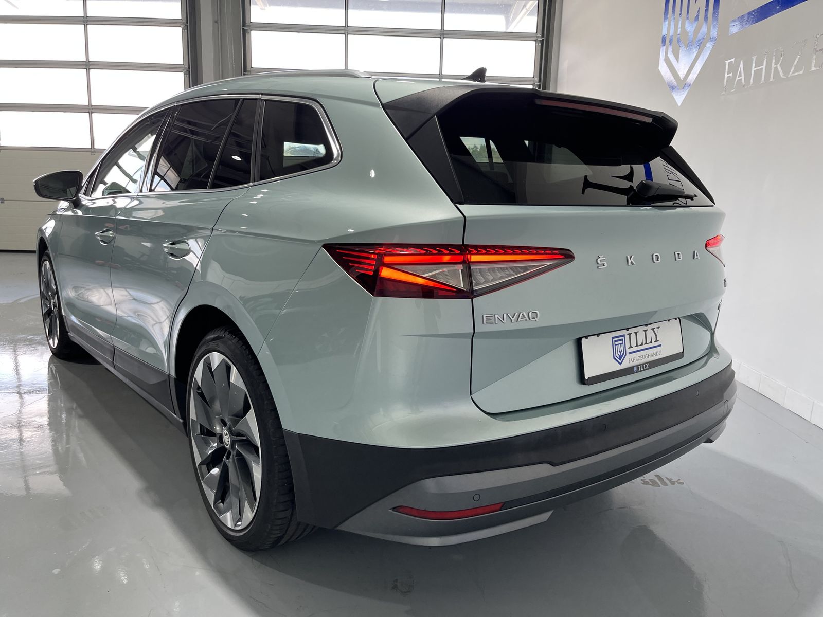 Fahrzeugabbildung SKODA Enyaq 60 Lounge*LED-Matrix*Leder*WP*Cam*Pano*