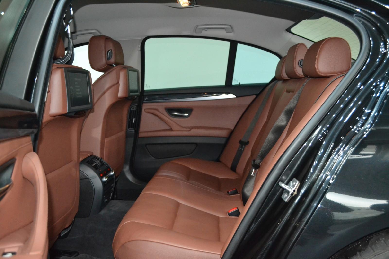 BMW 530i Lim.*Deutsches Fzg.*Navi*TV*20 Zoll*Leder*