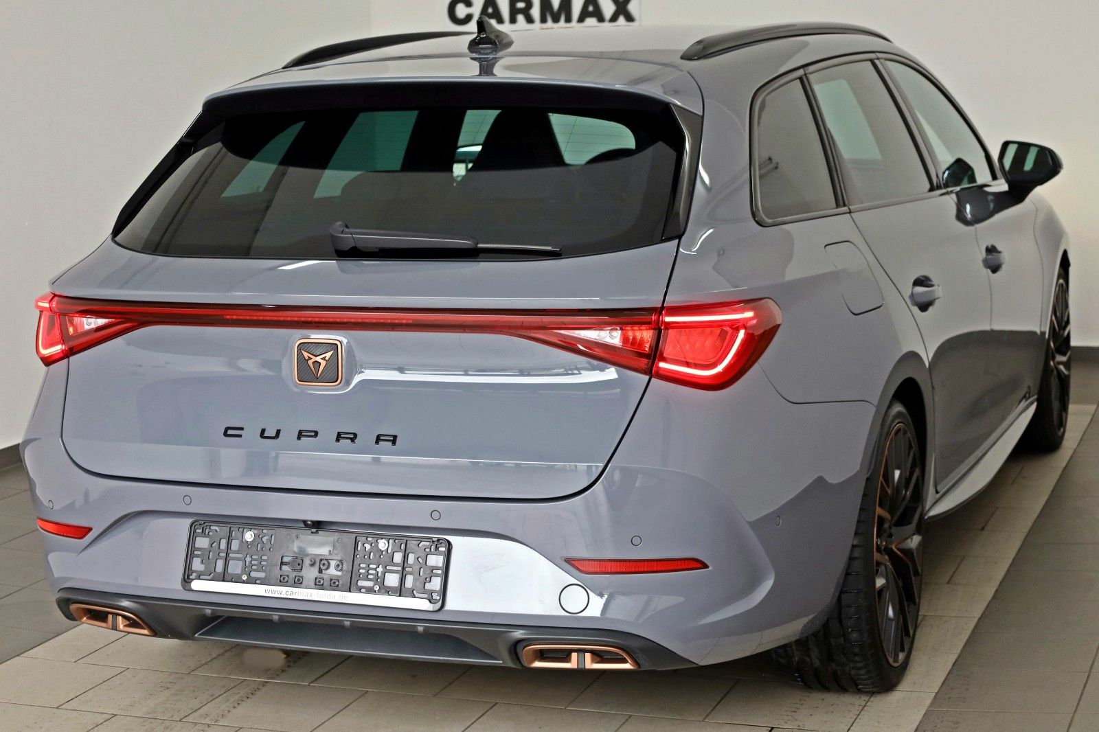 Fahrzeugabbildung CUPRA Leon Sportstourer TLeder,Navi,LED,ACC,Kamera,SH