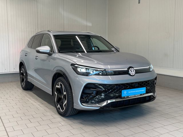 Tiguan R-Line 2.0 TDI DSG HuD PANO NAVI LED