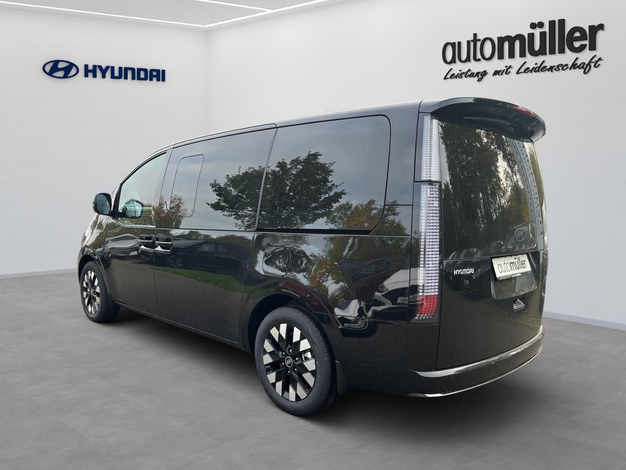 Fahrzeugabbildung Hyundai STARIA SIGNATURE STANDHEIZUNG Panoramadach SHZ*L