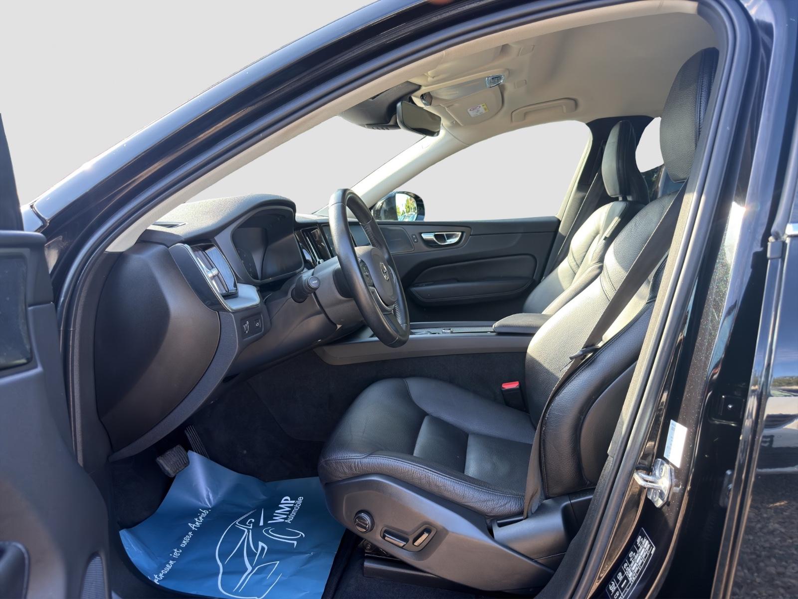 Volvo XC60 Momentum Pro 2WD/Polestar/H&K/PilotAss./Kam