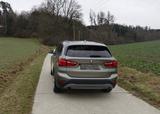 BMW X1 xDrive25d A Advantage Advantage - BMW X-Reihe von privat