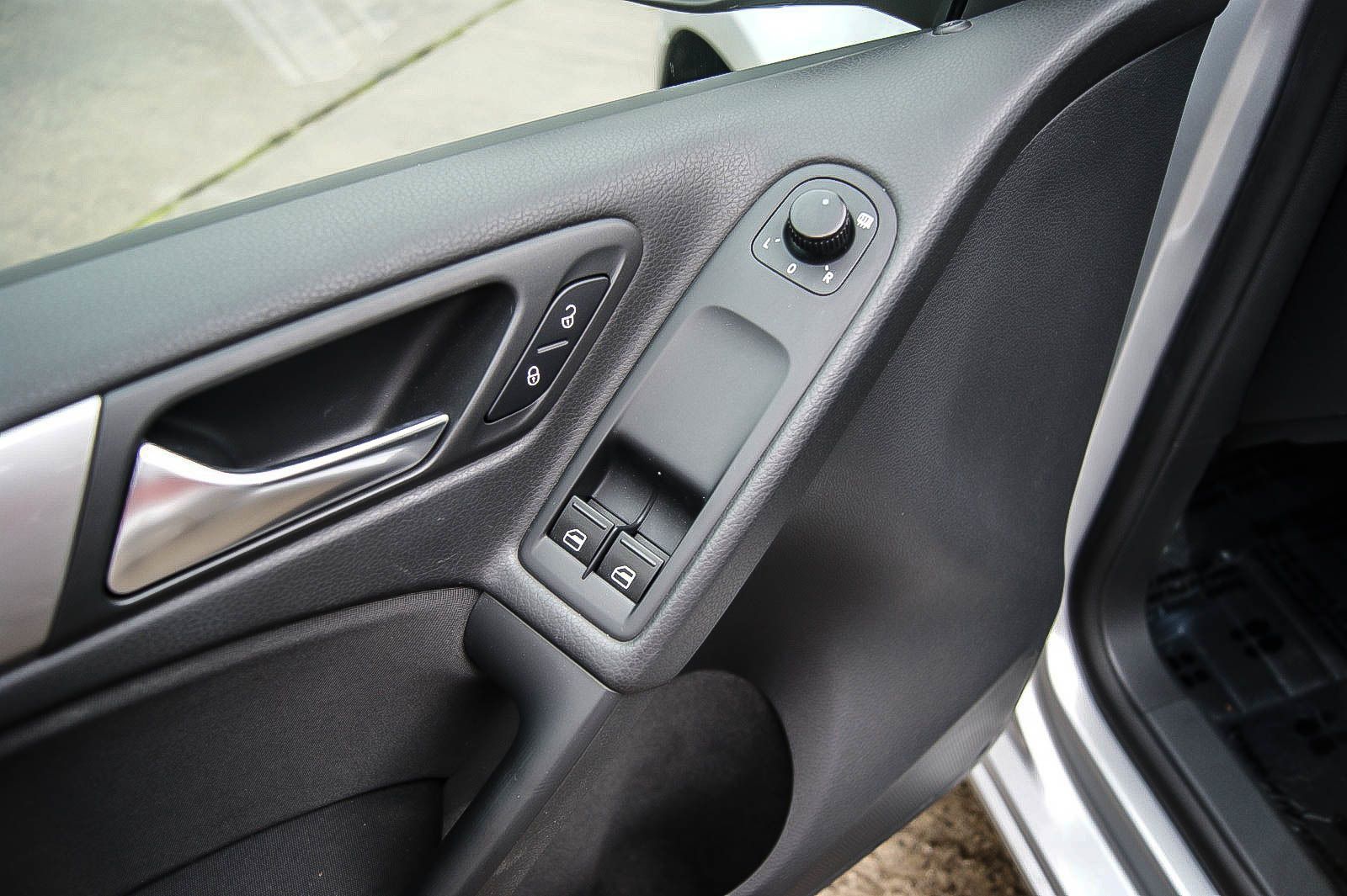 Fahrzeugabbildung Volkswagen Golf VI 1.4 Trendline KLIMA TOP-ZUSTAND