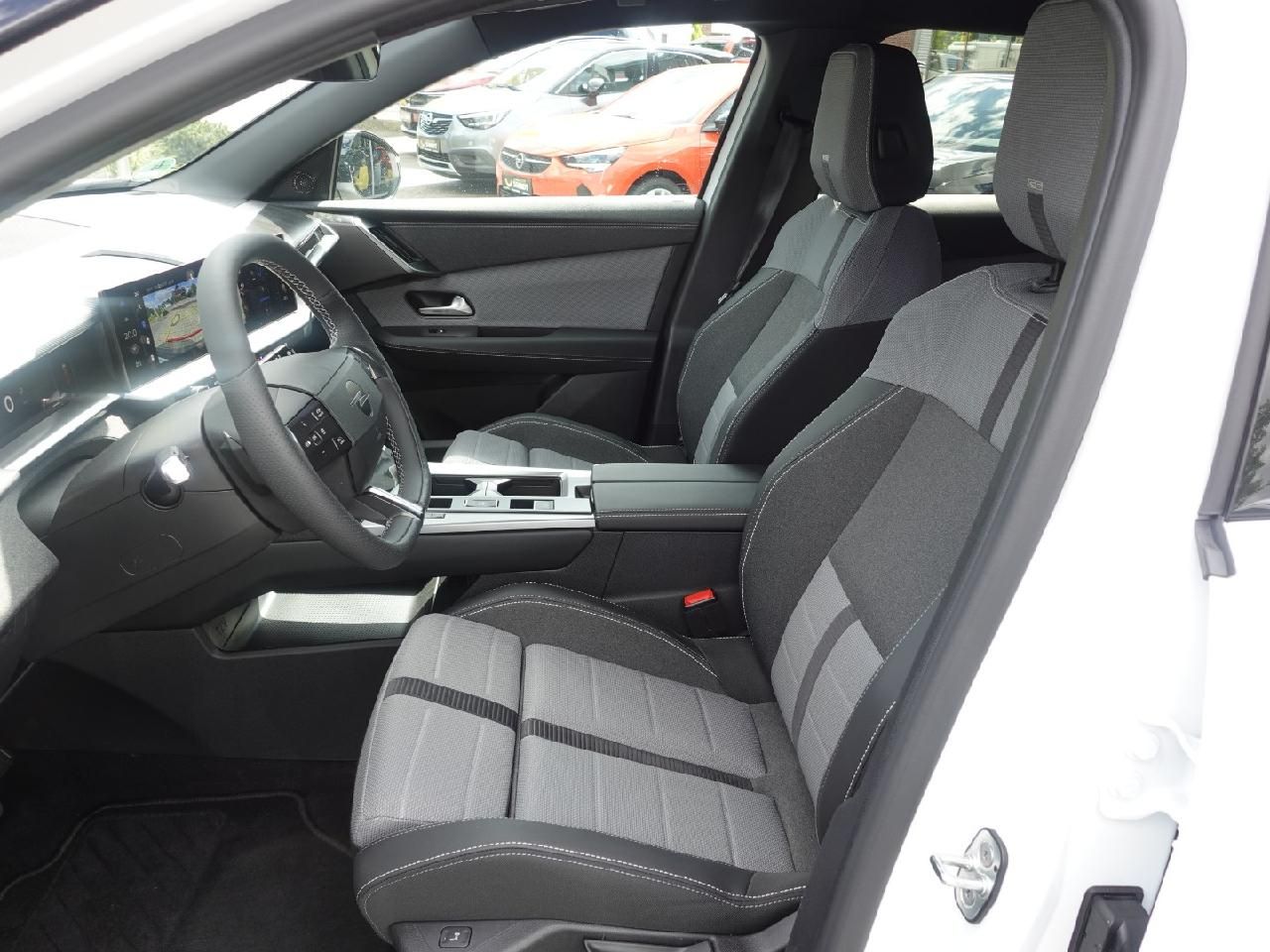 Fahrzeugabbildung Opel Grandland 1.2 48V Mild-Hybrid GS-Line