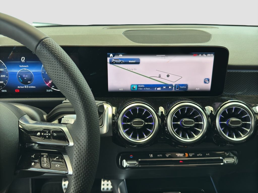 Fahrzeugabbildung Mercedes-Benz GLB 200 d 4M AMG*Night*MULTIBEAM*PDC*360°*AHK
