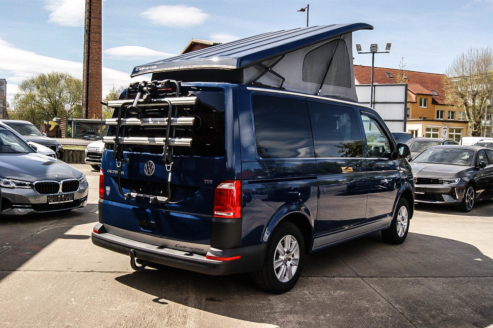 Fahrzeugabbildung Volkswagen T6 Camper =CALIFORNIA EDITION= AUSBAU NEU !!!